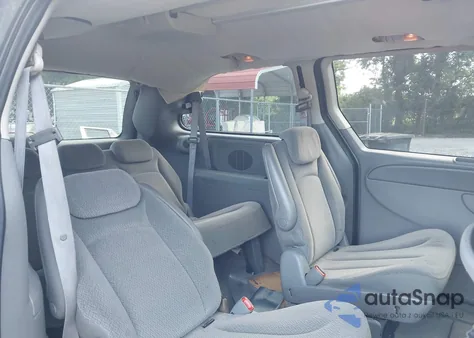 2007 Dodge Grand Caravan Sxt z USA, uszkodzony, nr VIN 2D8GP44LX7R125336